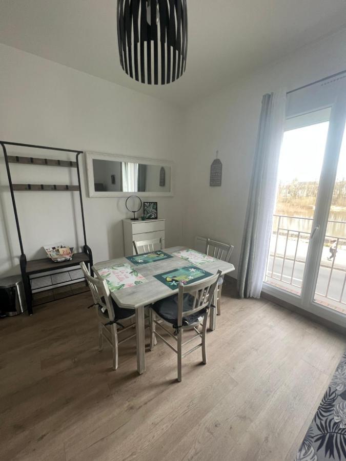 Cosy Loire, T2 Neuf, Front De Loire ,Vue Cathedrale,5Min A Pied Centre Ville Et Parking Prive Орлеан Екстер'єр фото